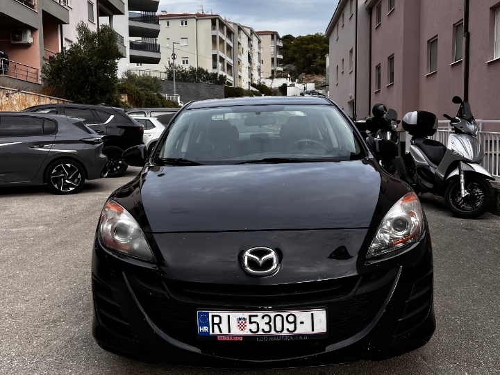 Mazda 3, 1.6 - reg. do 11./2026.