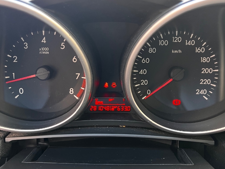 Mazda 3, 1.6 - reg. do 11./2026.