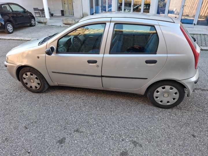 Fiat Punto 1.2 Full oprema