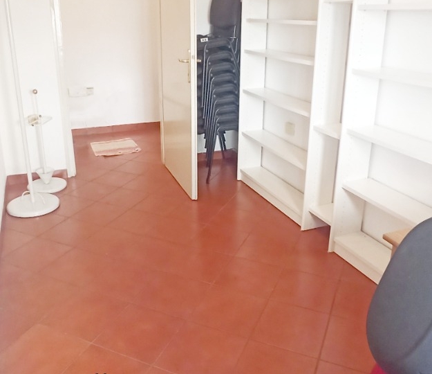 Centar, p.p. 37 m2, ordinacija