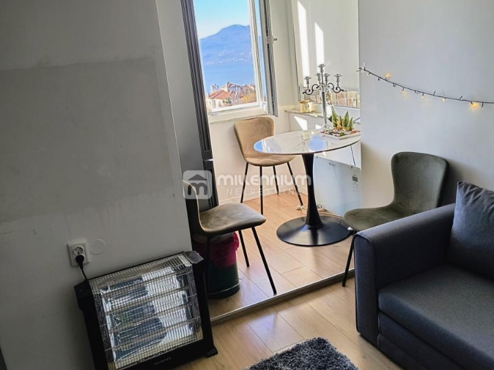 Donja Drenova, 1S+DB, balkon i panoramski pogled