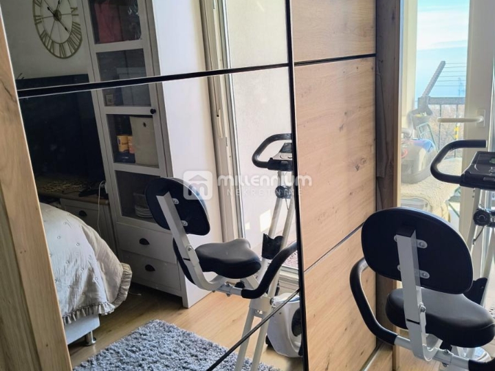 Donja Drenova, 1S+DB, balkon i panoramski pogled