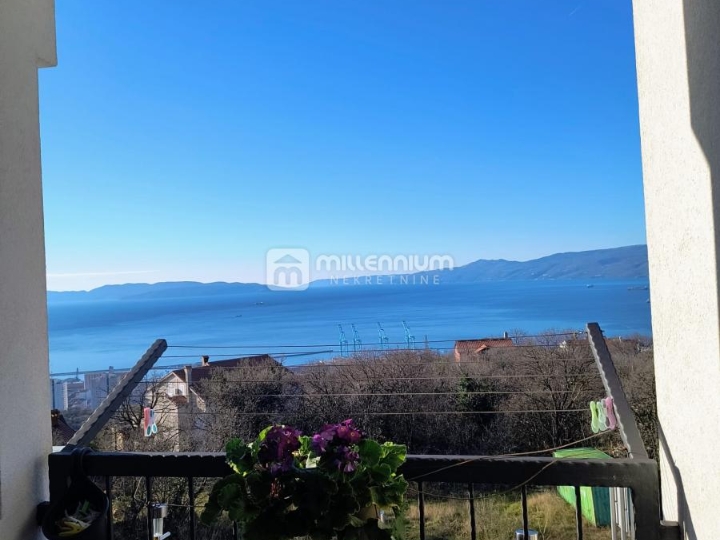 Donja Drenova, 1S+DB, balkon i panoramski pogled