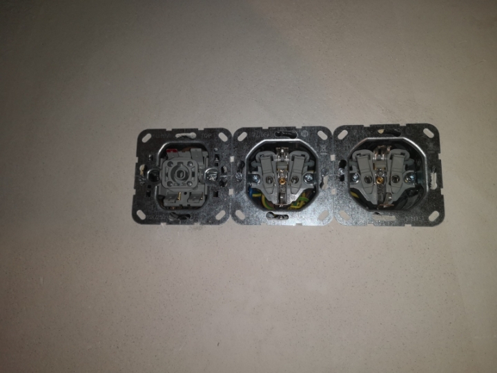 Elektroinstalacija i popravci