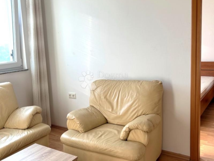 Rovinj – ugodan stan s pogledom na more