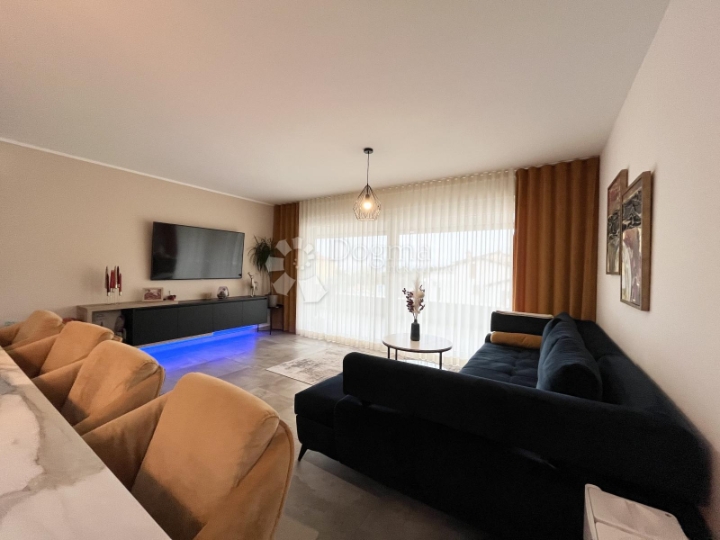 Novigrad, tražena lokacija, luksuzni stan s pogledom