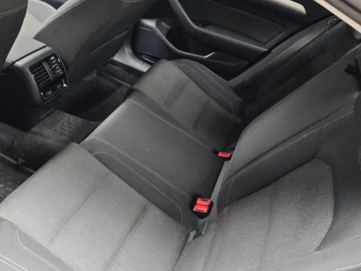 VW Passat 2.0 TDI prodajem