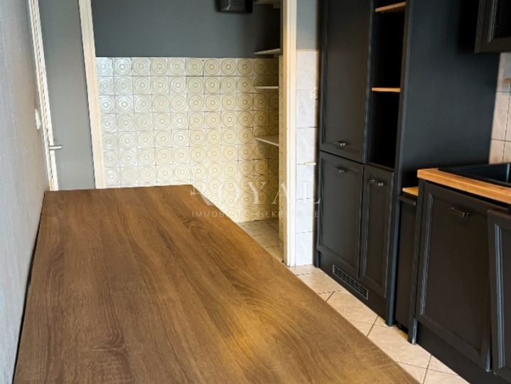 Iznajmljuje se stan na Zametu, 85m2