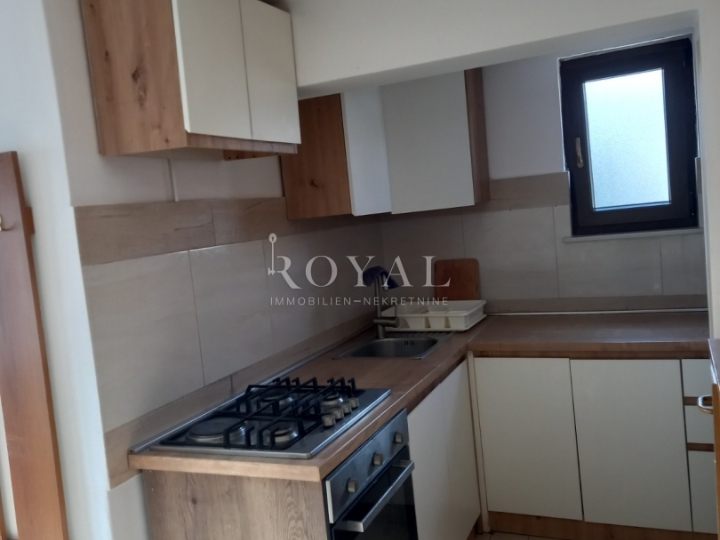 Najam stana na Gornjem Zametu, 32m2