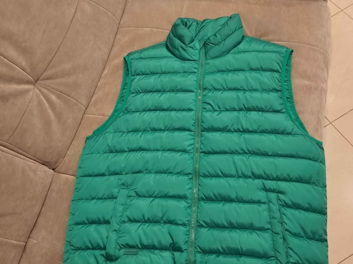 Jakne Tom Taylor i dva prsluka 