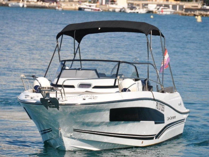 Jeanneau Cap Camarat 7.5 WA