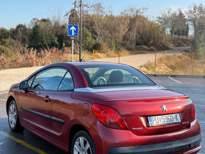 Peugeot 207 cabrio