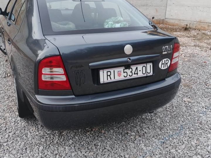 Škoda Octavia 1.6