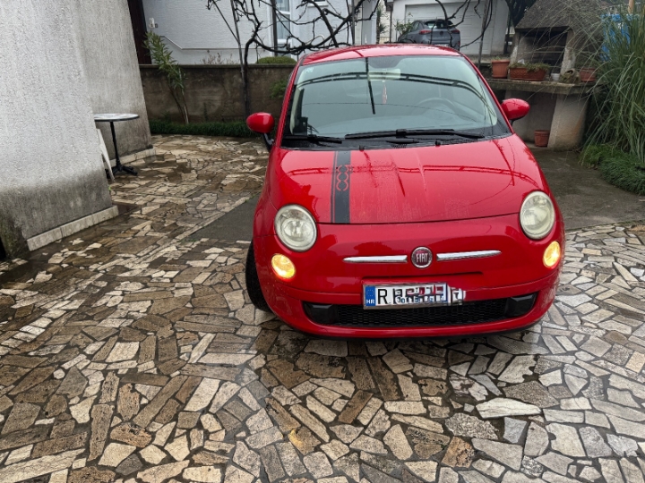 Fiat 500 1.2 benzinac 2008. god.