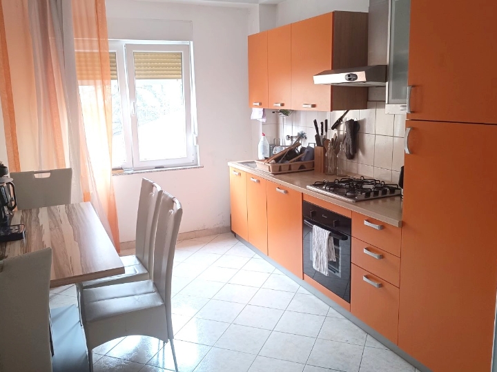 Brajda, 1S+DB, 58 m2, 500€