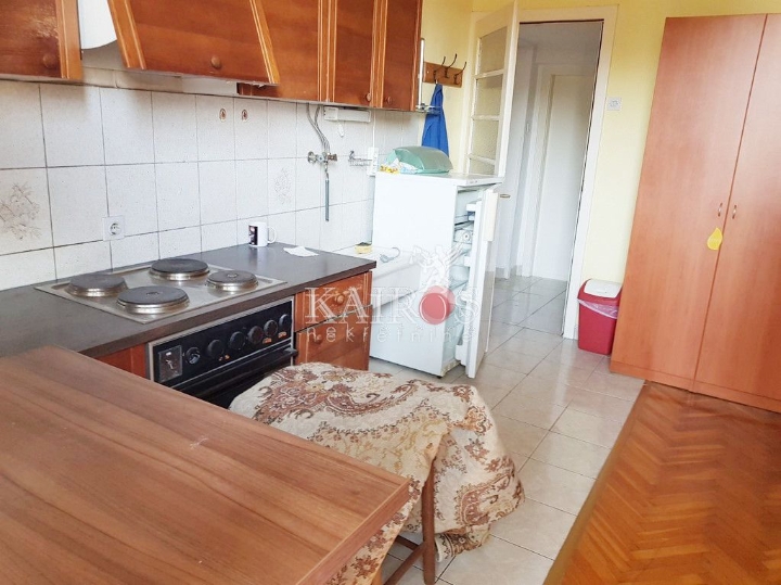 Kozala, 20 m2, s lijepom terasom