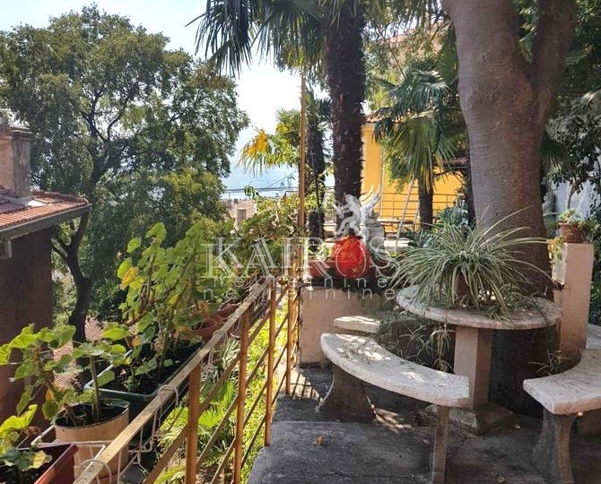 Kozala, 20 m2, s lijepom terasom