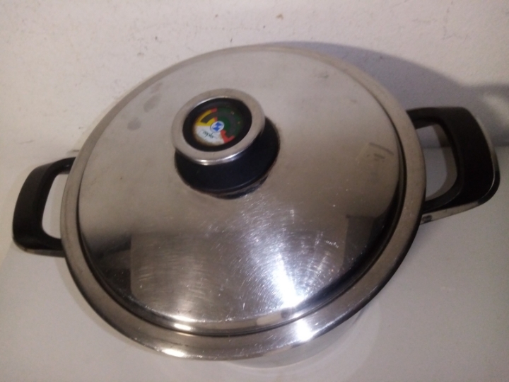 AMC lonac 8.5 litara