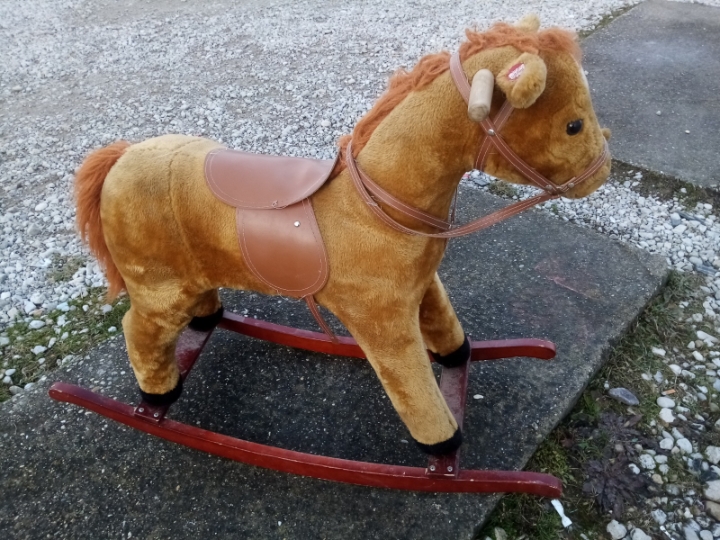 Konjić ljuljačka njihaljka