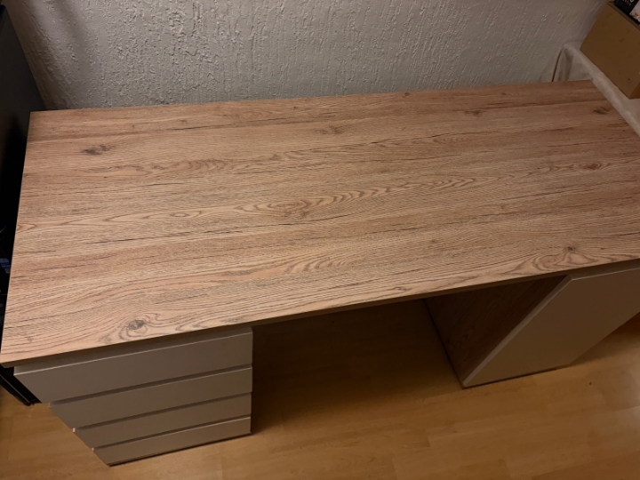 Komplet namještaja za sobu