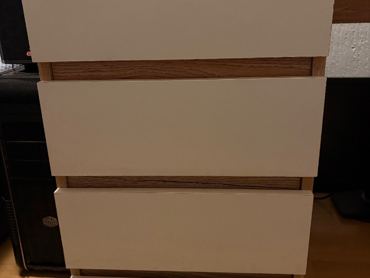 Komplet namještaja za sobu