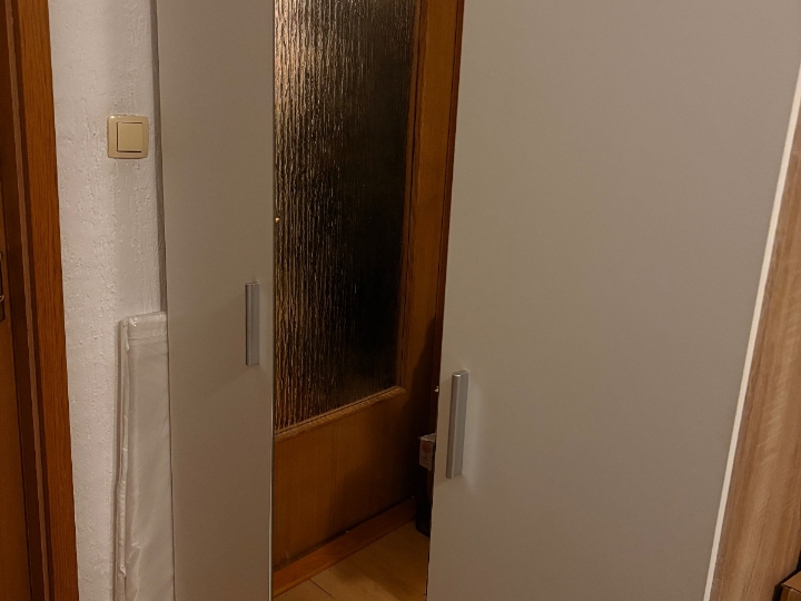 Komplet namještaja za sobu