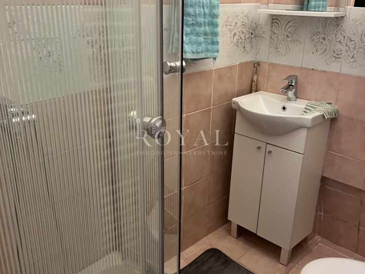 Uređen 1S+DB stan na Matuljima