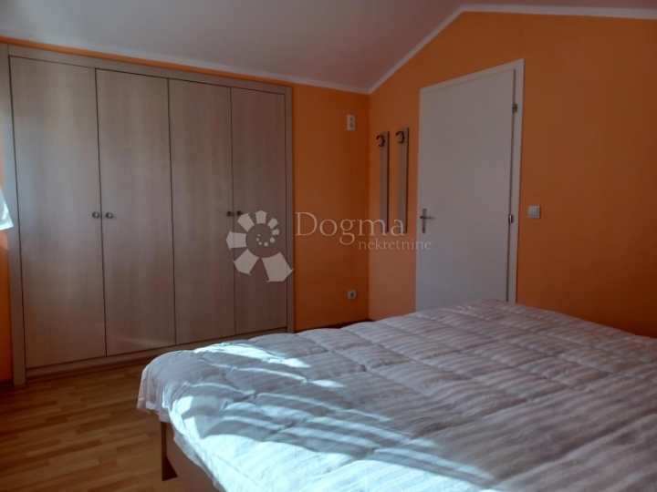 Lovran, stan na top lokaciji s pogledom na more!