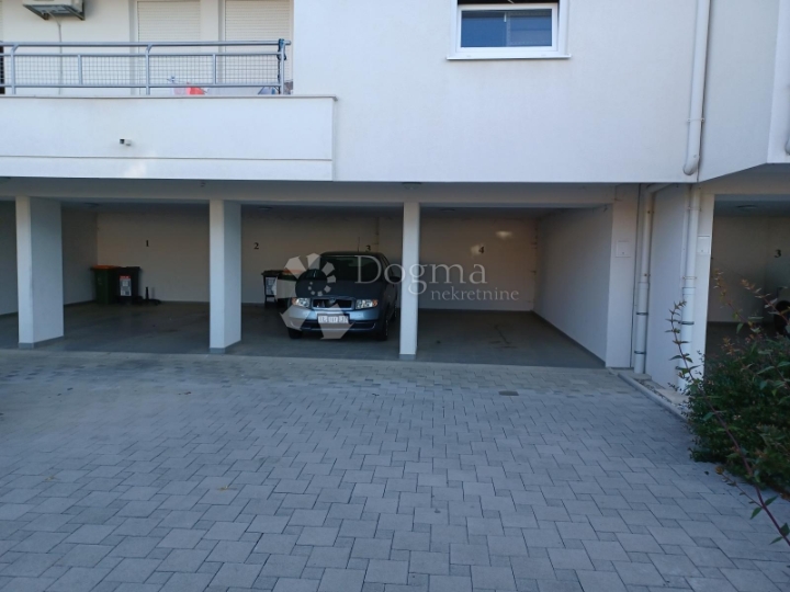 Lovran, stan na top lokaciji s pogledom na more!