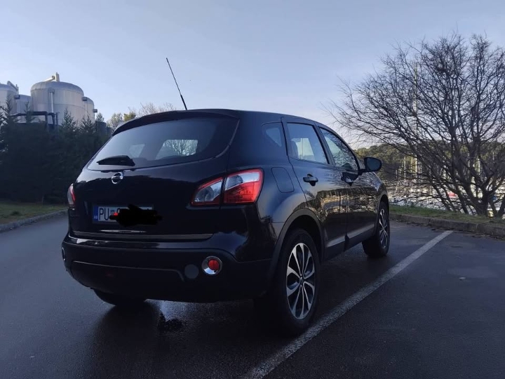 Nissan Qashqai 2.0 benz