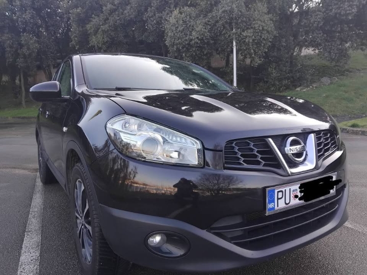 Nissan Qashqai 2.0 benz
