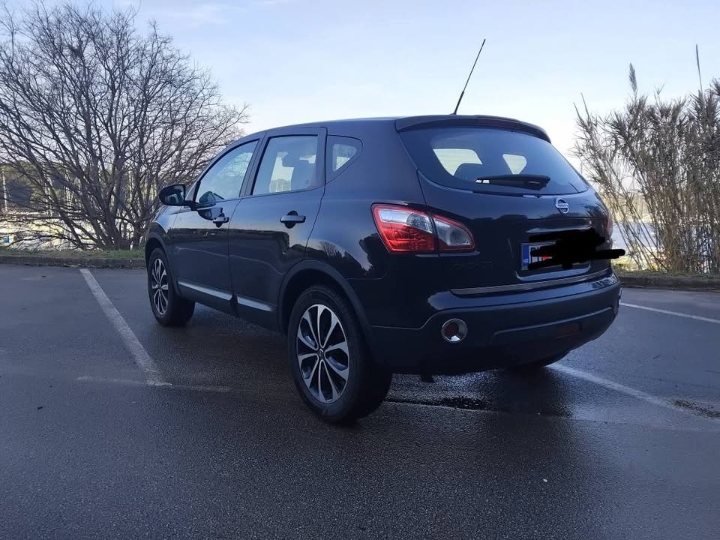 Nissan Qashqai 2.0 benz