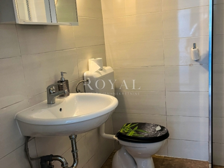 Najam stana na Gornjem Zametu, 32 m