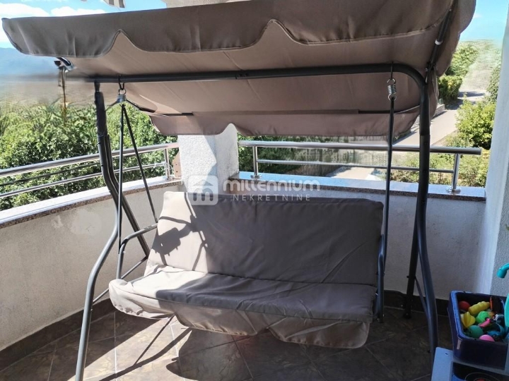 Marinići, 81.30m2, 3S+DB s balkonom i parkingom