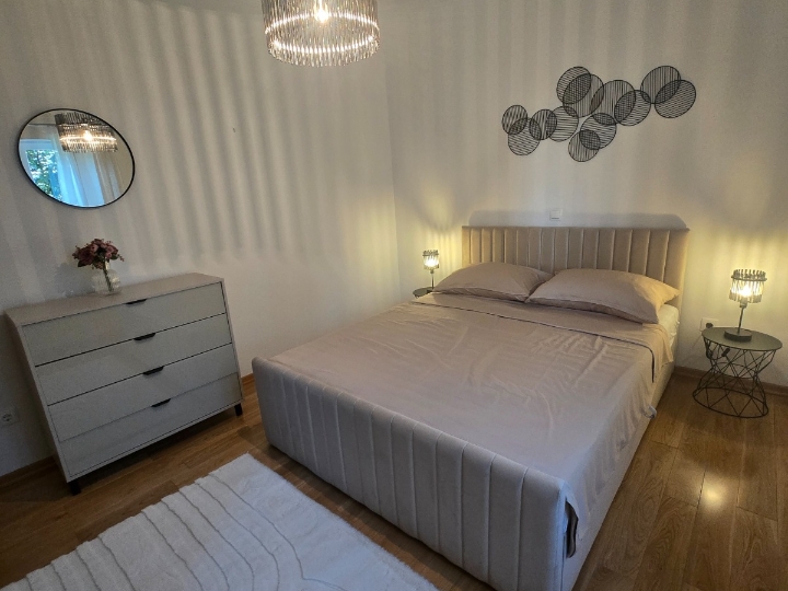 Iznajmljujem stan na Martinkovcu