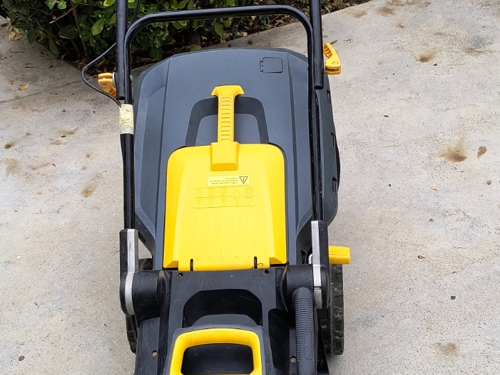 Električna kosilica