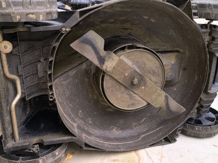 Električna kosilica