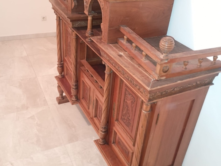 Altdeutsch blagovaonska komoda