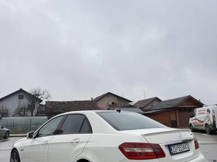 Mercedes E klasa