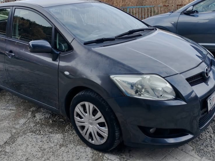 Toyota Auris 1.6