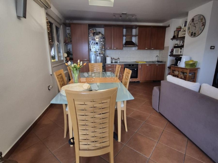 Gornja Vežica, 2S+DB