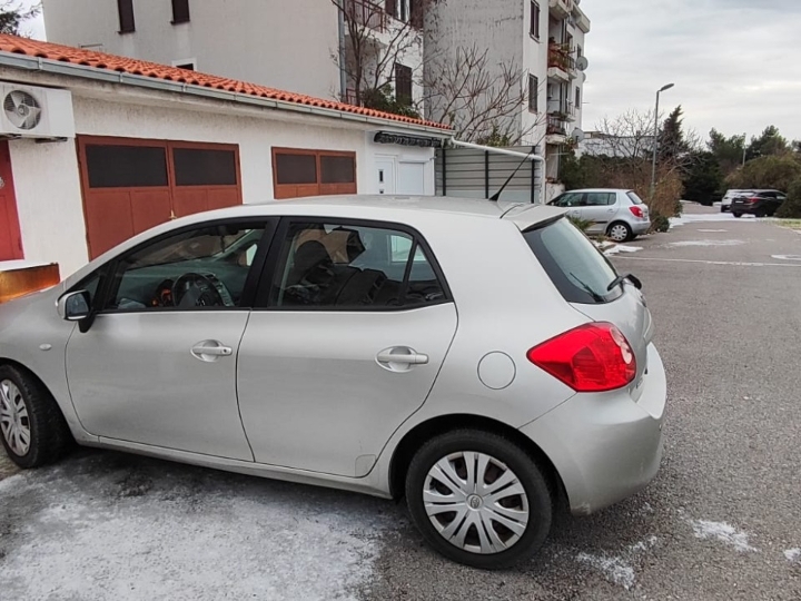 Toyota Auris 1.4 D prodajem