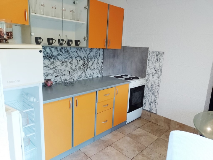 Zamet, 1S kl., 30 m2, 350€