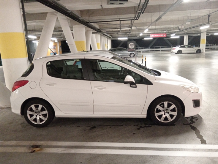 Peugeot 308, 1.4, 2011. g.