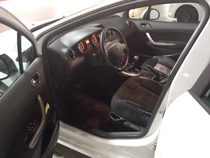 Peugeot 308, 1.4, 2011. g.