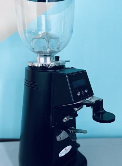 Aparat i mlinac za kavu