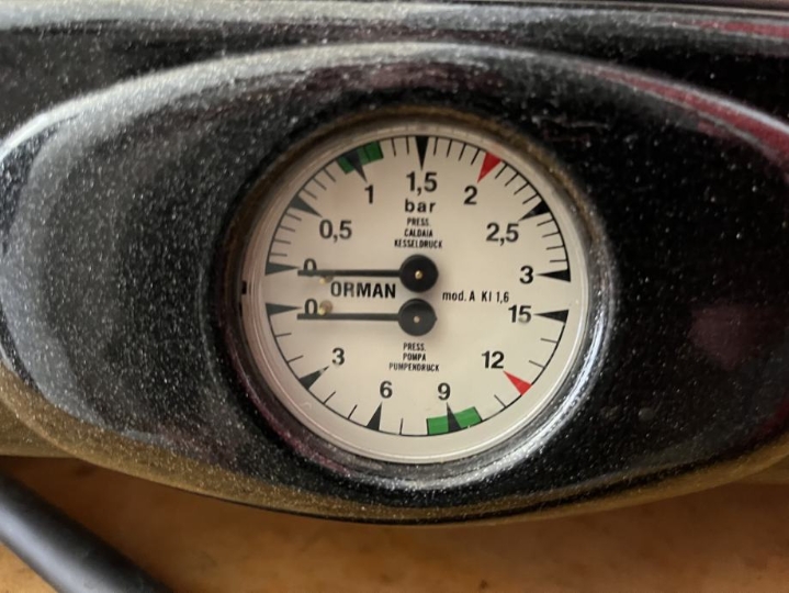 Aparat i mlinac za kavu