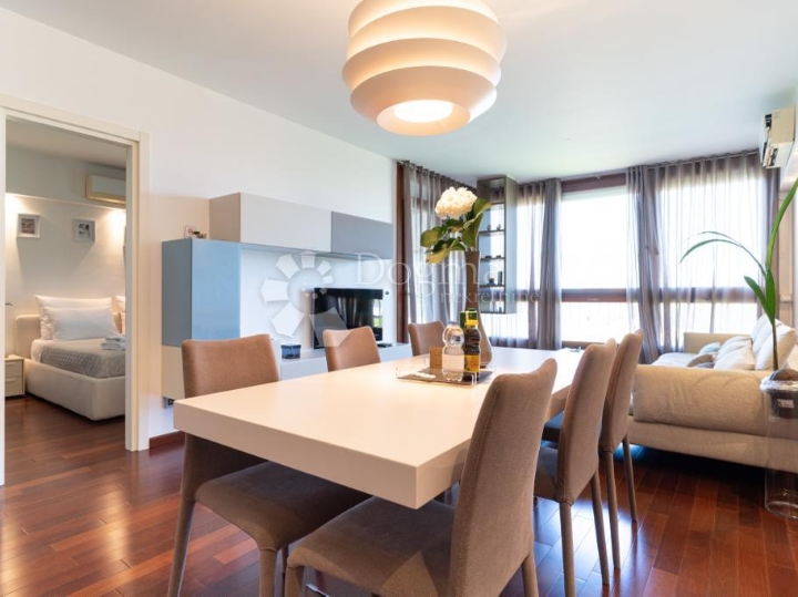 Rovinj - predivan luksuzni stan na odličnoj lokaciji