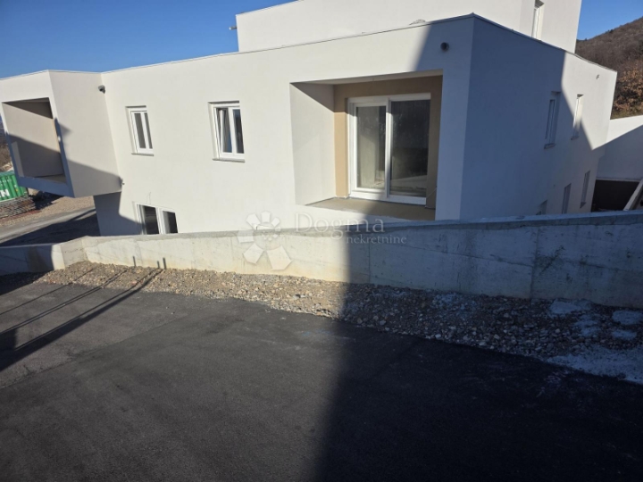 Hreljin, novogradnja stan 2S+DB