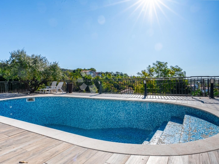 Ekskluzivno u Dogmi - najam stana s magičnim pogledom